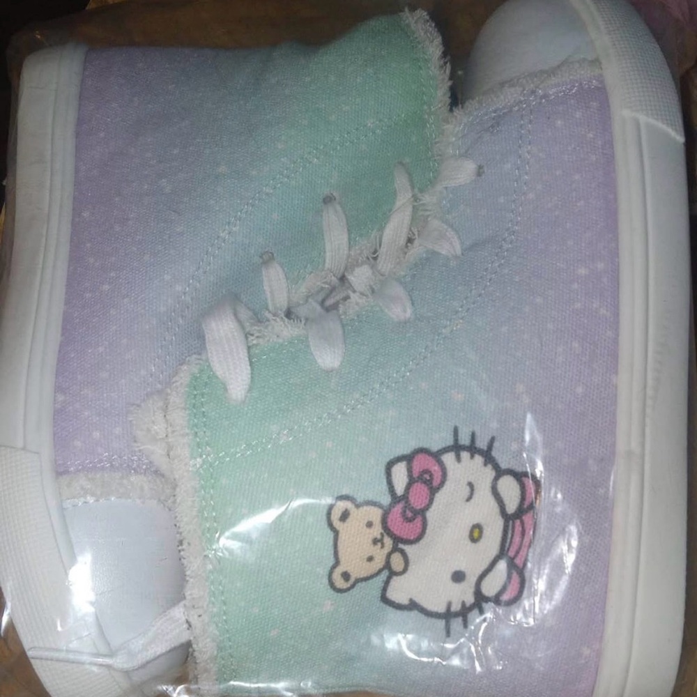 Hello Kitty Pastel High-Top Sneakers